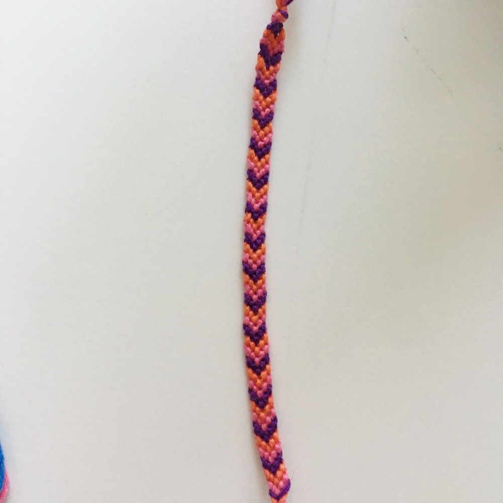 Simple fall chevron friendship bracelet